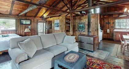 Private Island Retreat on Portage Lakes