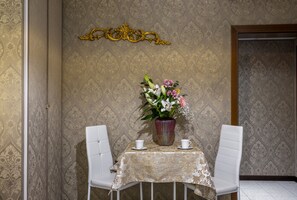 Triple Room, Ground Floor