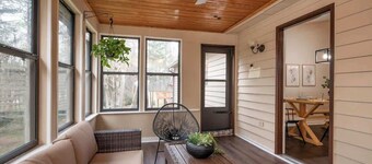 Huge Yard /Pool Table/ Double Decks 5beds/3Ba