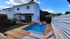 Piscine extérieure