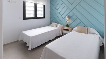 2 slaapkamers, een kluis op de kamer, een strijkplank/strijkijzer