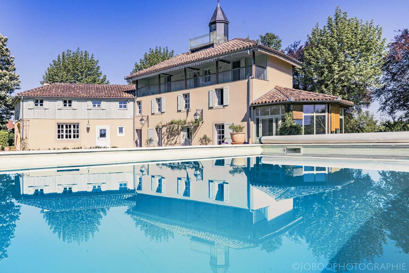 Character house with private pool