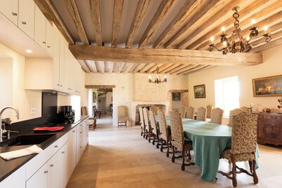 Spacious house, private pool, 10 to 19 p.