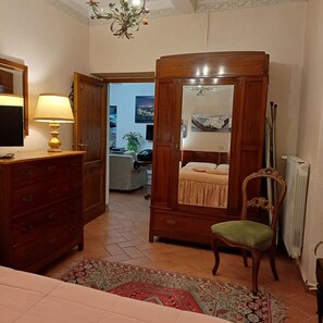 2 soverom, strykejern/-brett, wi-fi og sengetøy