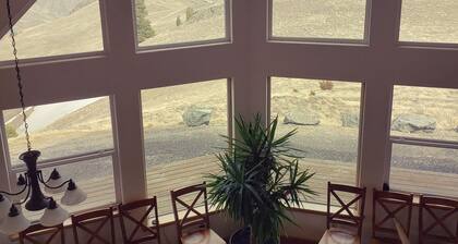 Off the beaten path ridgetop location with dramatic mountain views