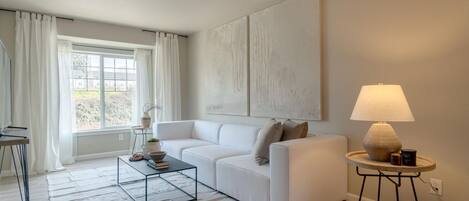 TV connectée, espaces bureaux