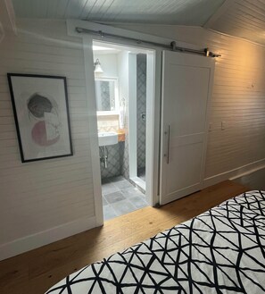 1 habitación, wifi y ropa de cama