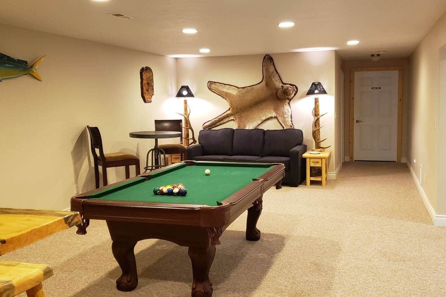 Game room