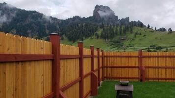 Enceinte de lâhĂ©bergement