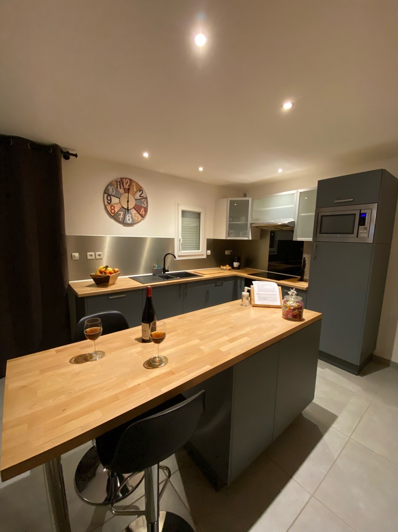 Œnologîte, House in the heart of a village of character