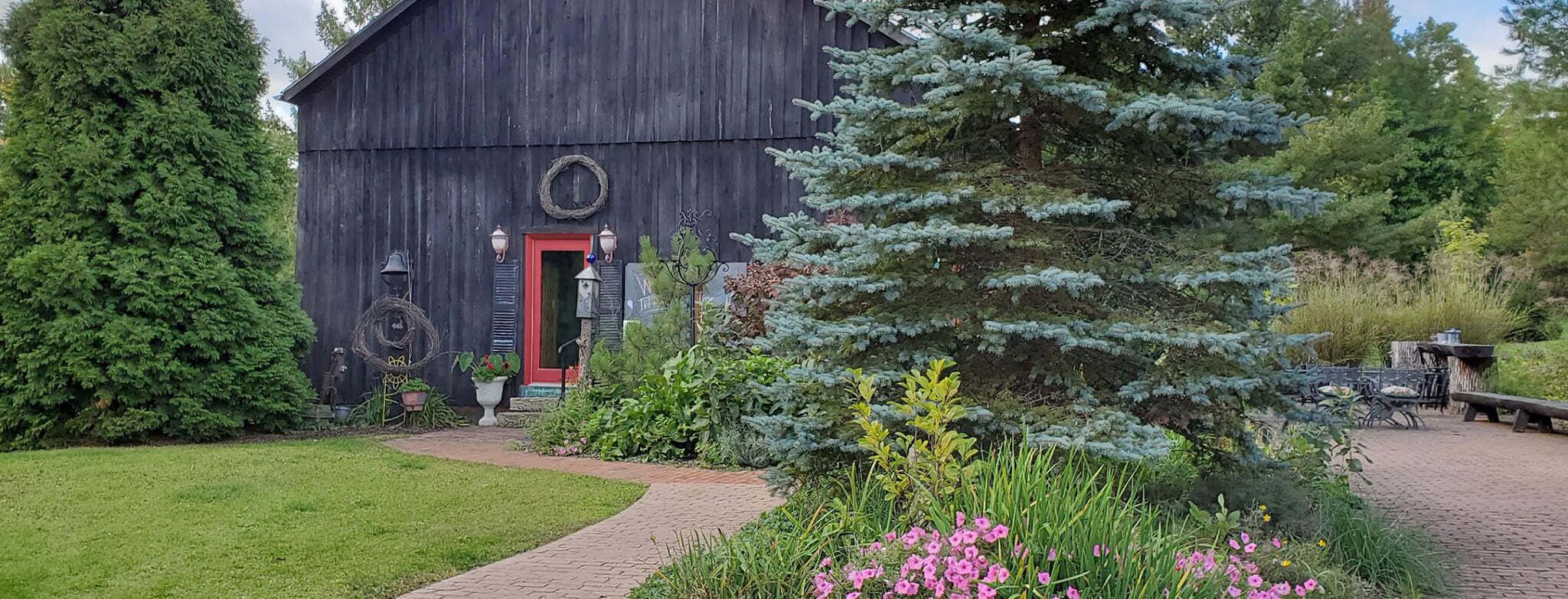 Esther's Beauty Barn...lodging and/or party center