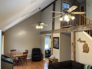 TV connectée, cheminée