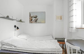 2 bedrooms, free WiFi