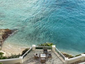 Property grounds - The Cliff - Dream vacation on Private Beach with Luxury Pool and amenities  (Cupecoy)
