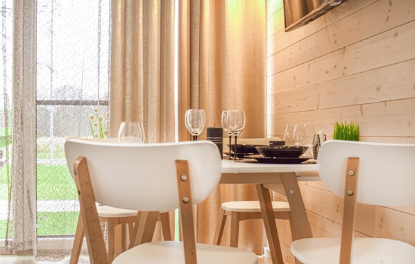 Dining - 2 bedroom pet friendly home in Wilcze (Wolsztyn)