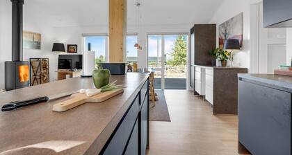 Amazing home in Bogø By with WiFi