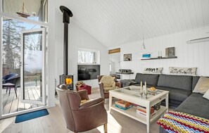 Tv och eldstad