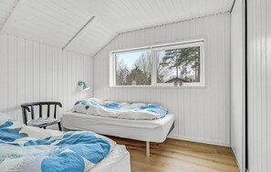 4 bedrooms, free WiFi