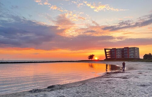 Cozy home in Makkum with kitchen