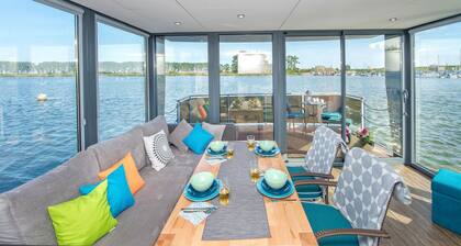 Magnifique bateau Ă Blotnik avec WiFi