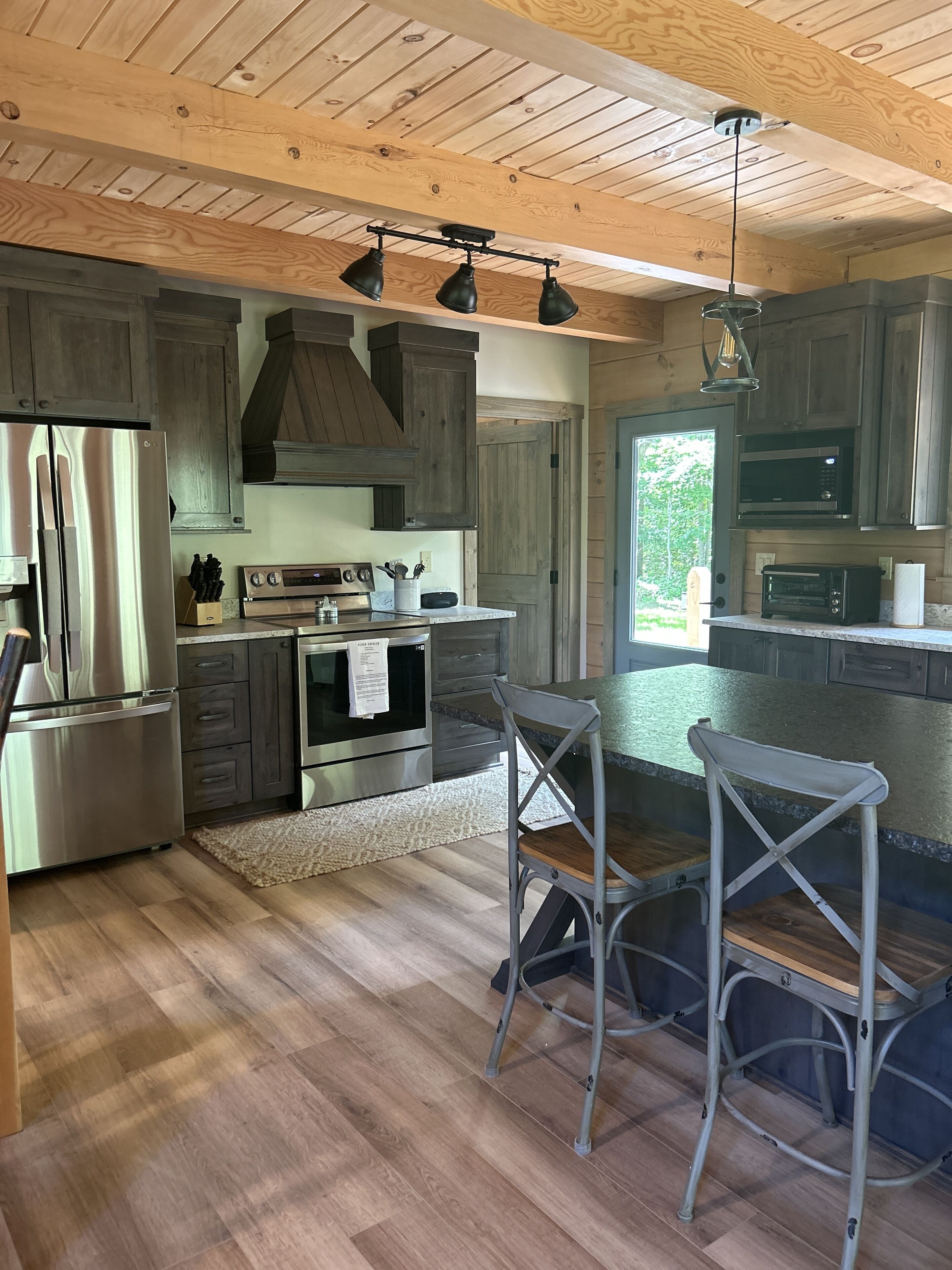 Brand New Custom Cabin Retreat