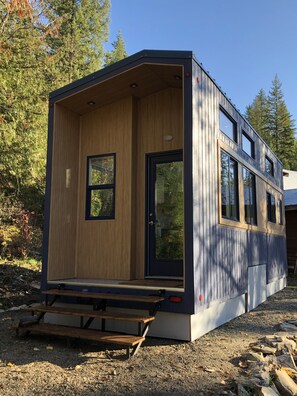 Exterior - Modern Private Tiny Home in the Forest (Lemon Creek)