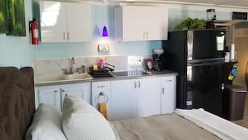 1 sovrum, strykjÀrn/strykbrÀda, gratis wi-fi och sÀngklÀder