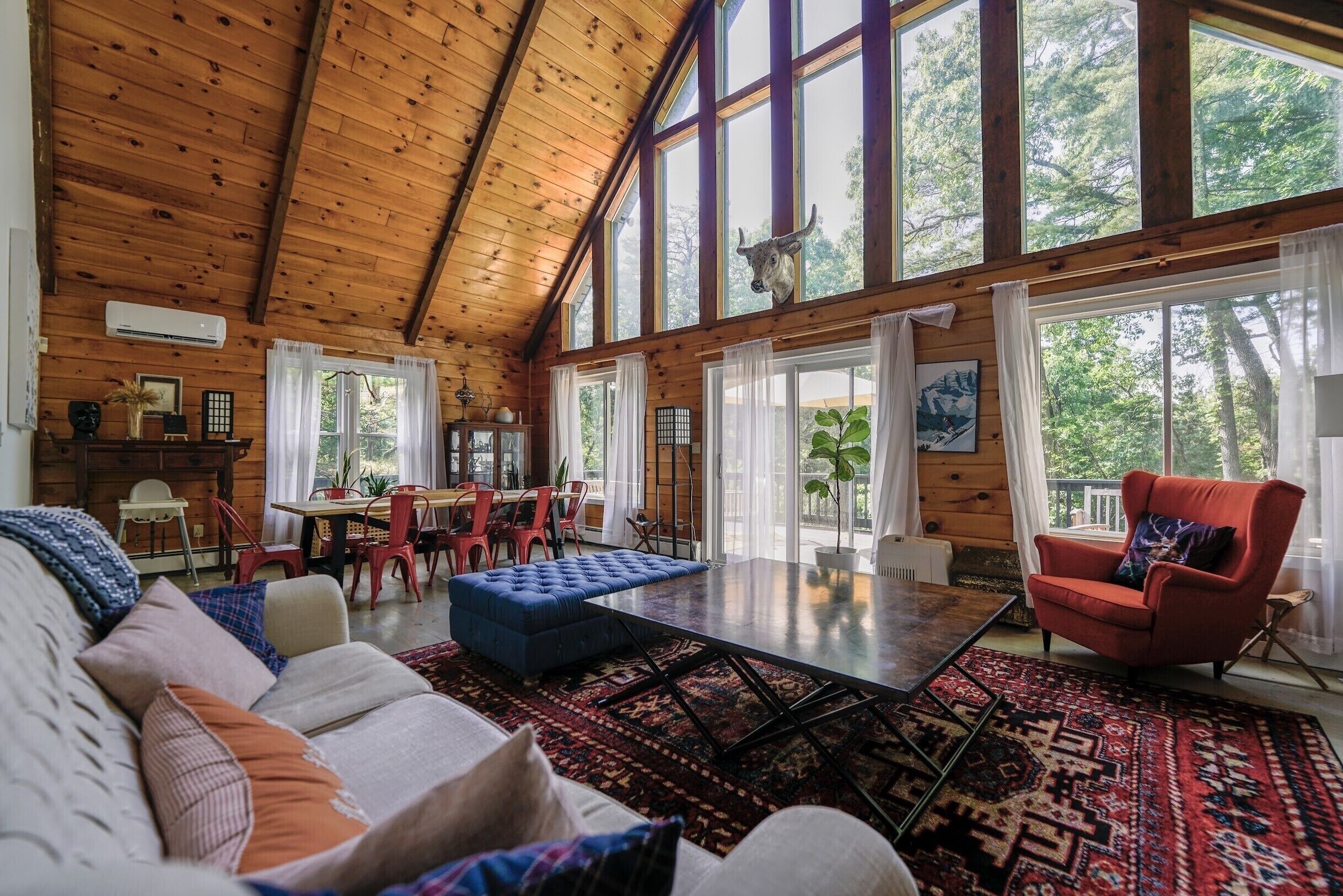 Serenity Cabin- a beautiful family friendly home