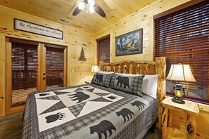 4 bedrooms, iron/ironing board, travel cot, free WiFi