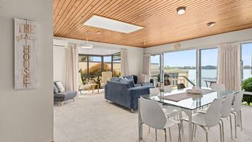 Family House | Living area | 74-inch Smart TV with digital channels, TV