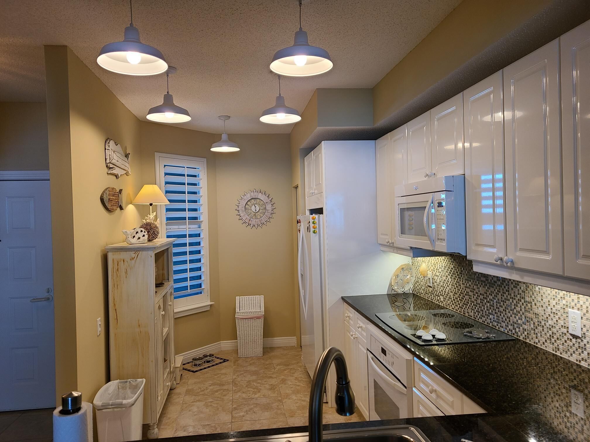 7th floor 2 bedroom 2 bath oceanfront condo  at Beach Colony West.