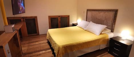 1 quarto, Wi-Fi de cortesia, roupa de cama