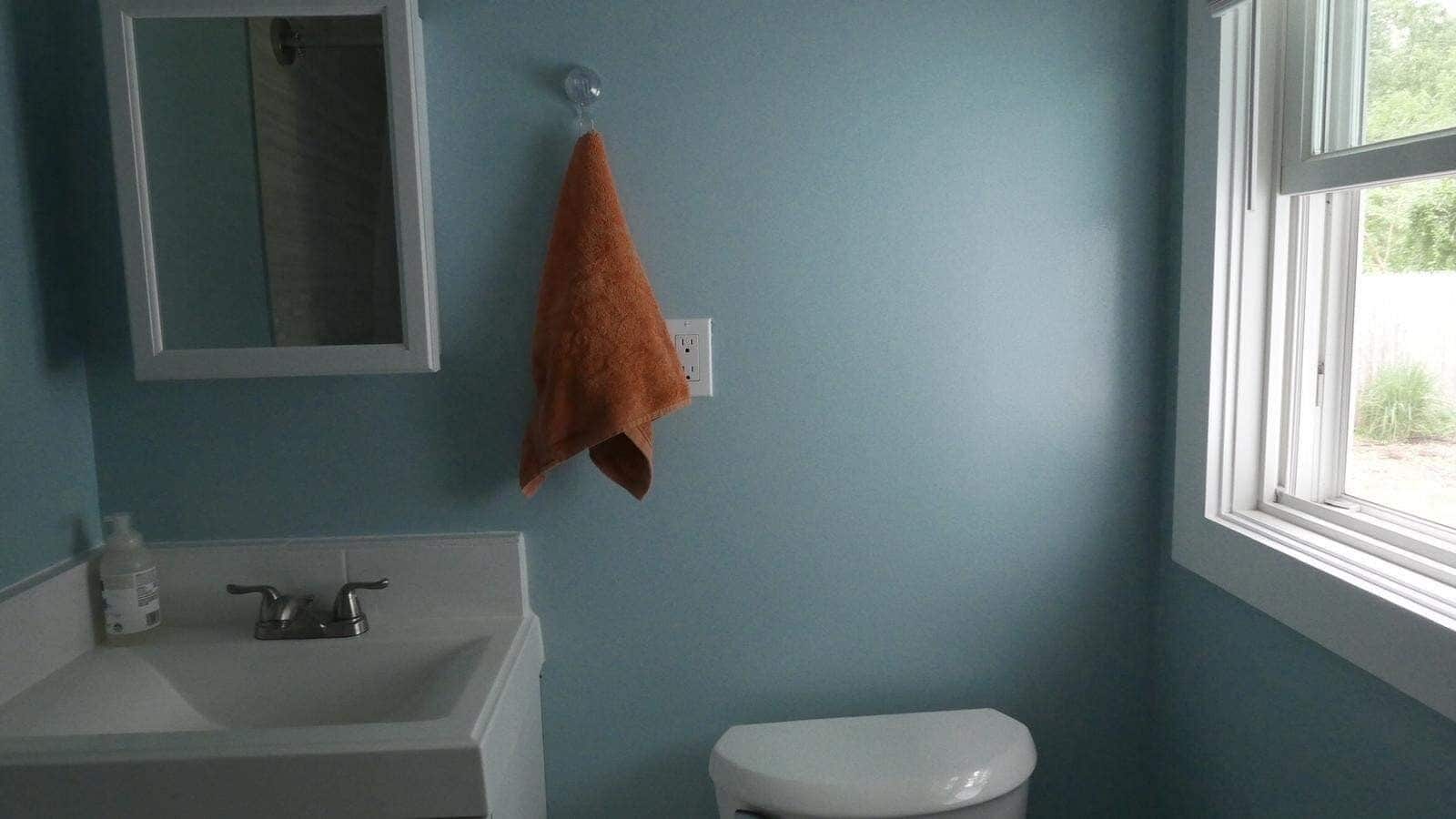 2 bedroom 2 bathroom cottage