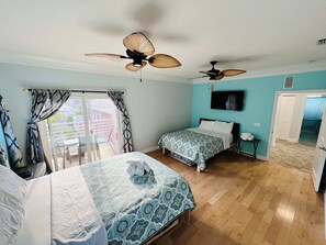 4 bedrooms, iron/ironing board, travel cot, WiFi