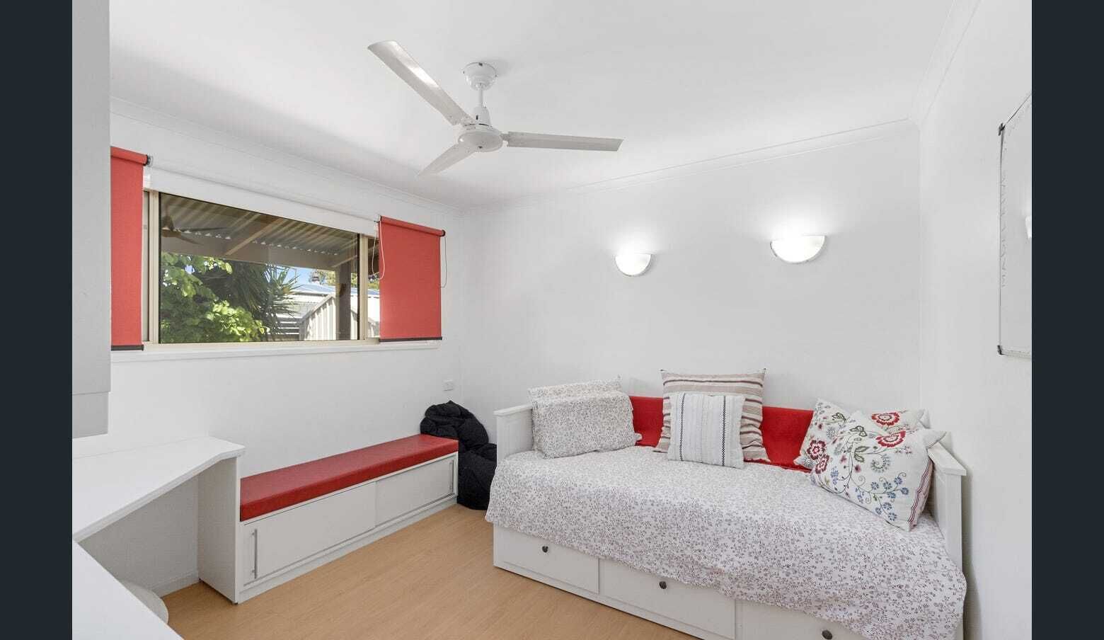 Bali in Wool bay - 5 minutes walk to the beach and jetty — image 7