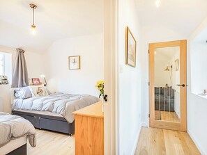 2 chambres, Wi-Fi gratuit, draps fournis