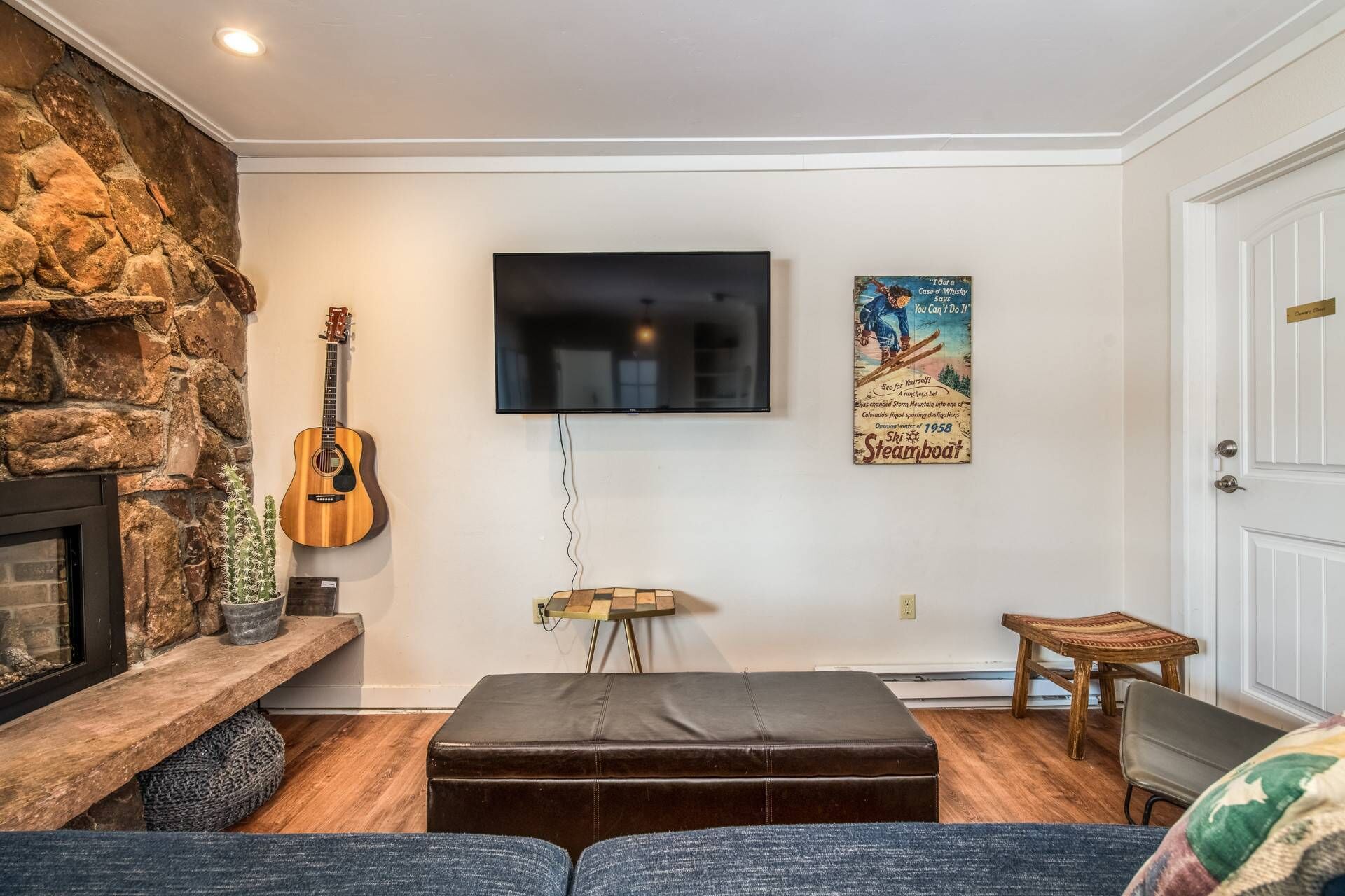 Give Thanks for Deals! 10% off stays November only!