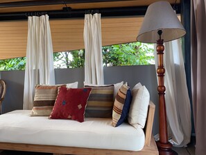 Villa, 2 Bedrooms | Living room