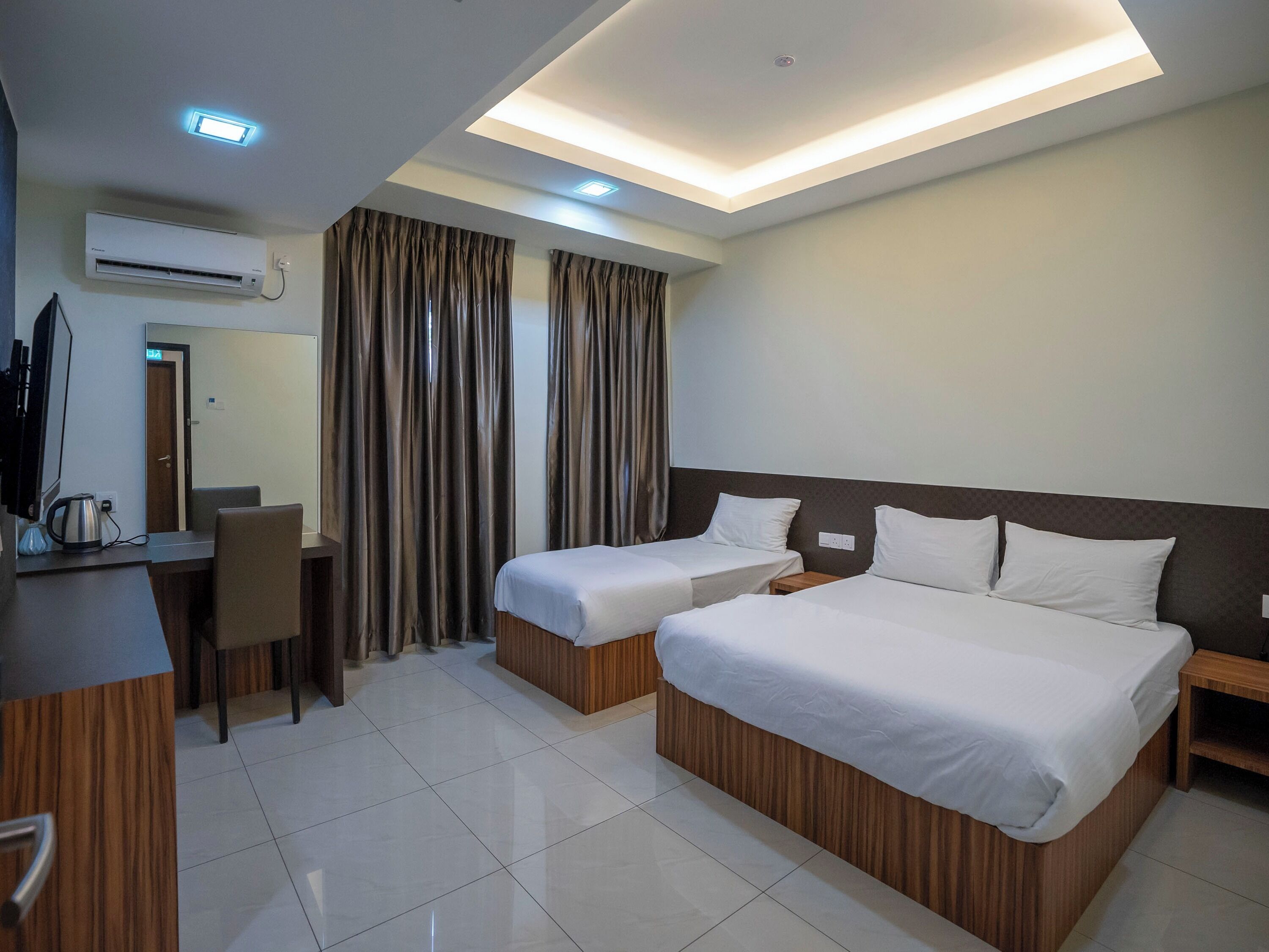 Deluxe Triple Room | Bed sheets