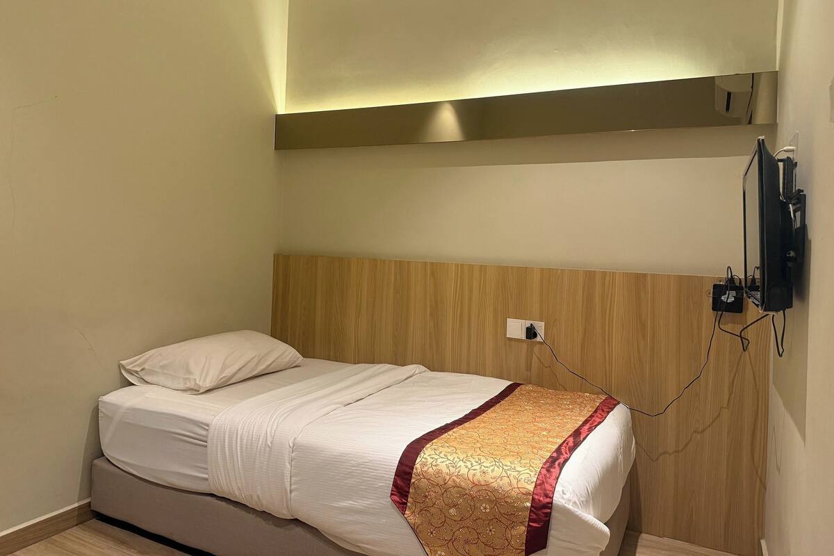 Single Room | Bed sheets