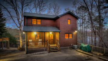 House, 3 Bedrooms | Exterior
