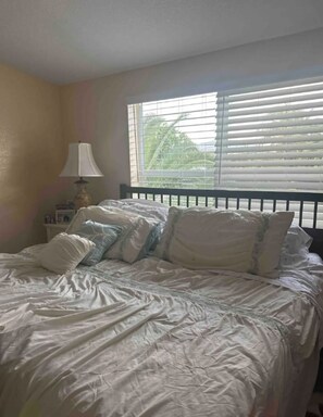 3 bedrooms, free WiFi, bed sheets
