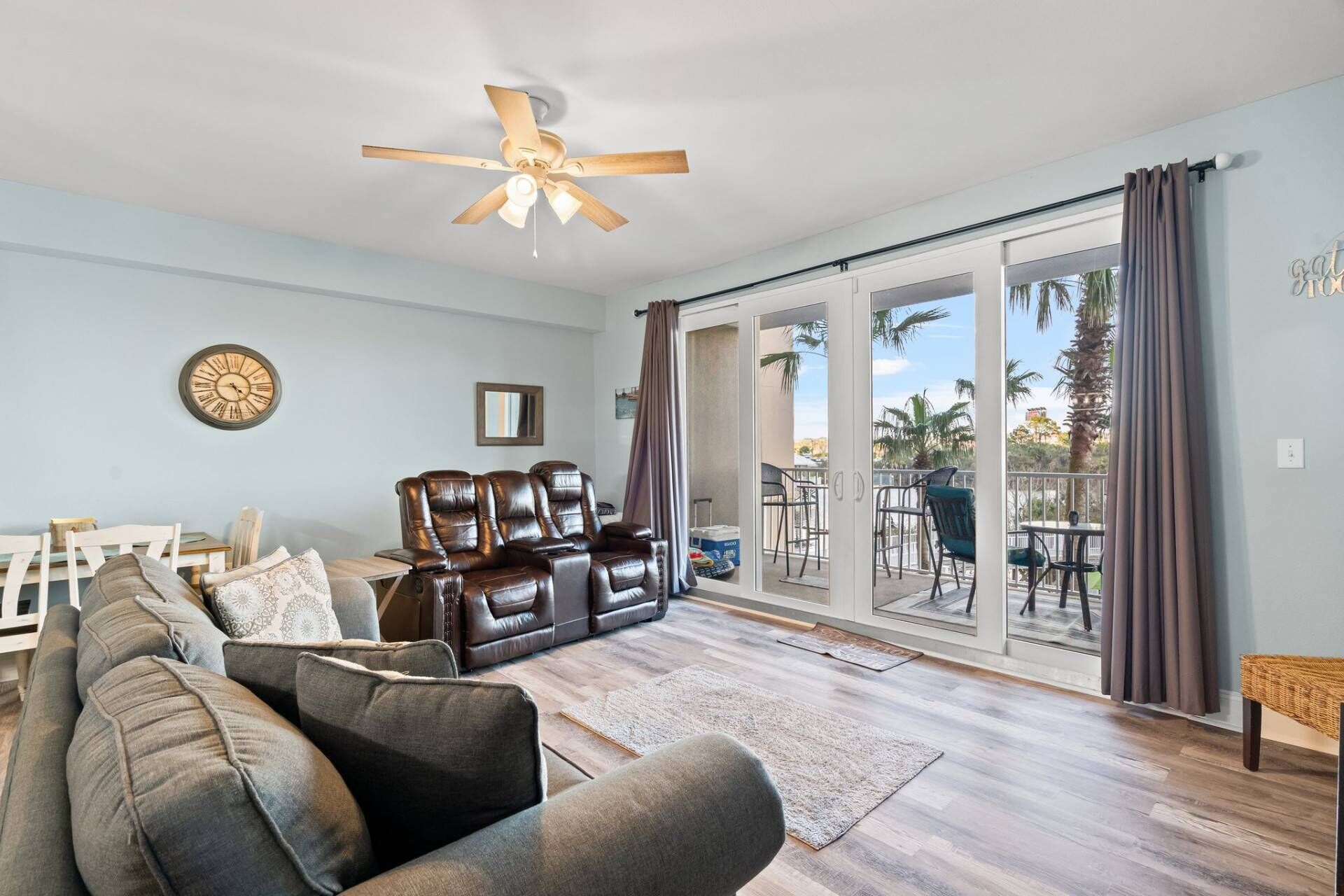 Apartment (Laketown Wharf Unit 104 (1/2)) | Aussenbereich