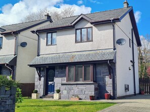 Exterior - 3 bedroom accommodation in Llanberis (Caernarfon)