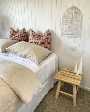 4 Schlafzimmer, Schreibtisch, Bügeleisen/Bügelbrett, WLAN