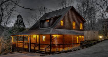 Fighting Creek Cabin by Escape to Blue Ridge