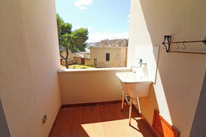 Apartment, 2 Schlafzimmer, Balkon, Stadtblick | Unterkunftsgelände