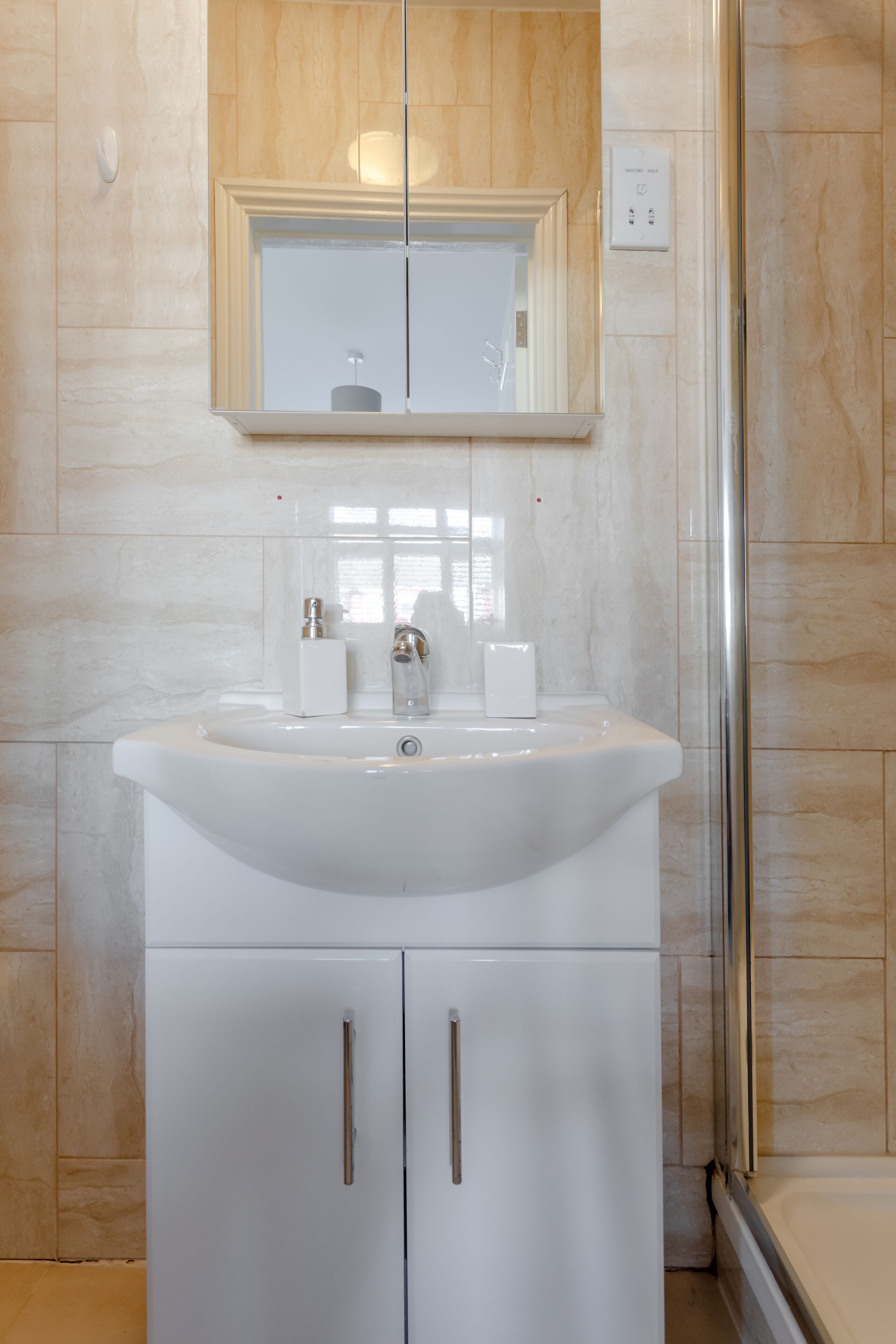 Quarto, 1 quarto, vista para a cidade | Banheiro