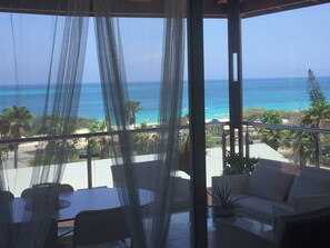 Condo, Multiple Bedrooms | Property grounds - Modern Loft ,eagle Beach ,oasis Condo (Oranjestad)