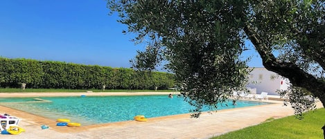 Bungalow, 1 Bedroom, Patio, Garden View | Pool | Outdoor pool